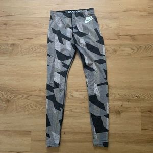 Nike XS leggings